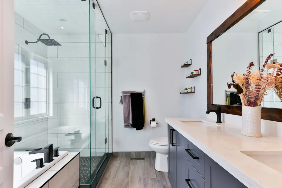Duşakabinli banyo